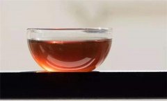 六堡茶加工过程中内含成分的变化