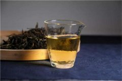我国红碎茶的品质分为4大产区，4套标准样，情况