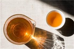 为什么夏天更要喝红茶？