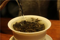 武夷岩茶有何特别的工艺特点？