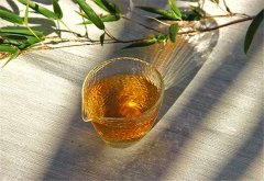 对比其他茶，武夷山的岩茶有哪些特点？