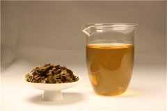 白茶｜为什么秋冬时节更适合煮饮福鼎白茶呢？