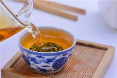 白茶的保健功效表现在哪些方面？