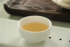 白茶存放多久才好喝？
