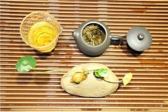 岳阳黄茶有什么历史文化典故？