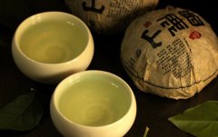 困鹿山熟茶汤色有啥特点？