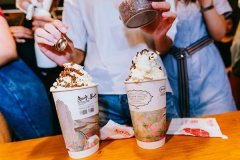 疫情期间茶颜悦色的应对策略？